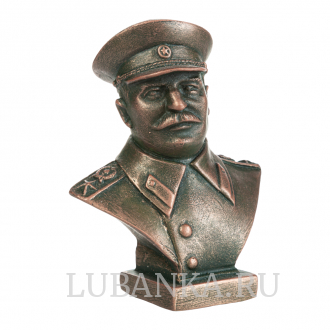 Бюст Сталина